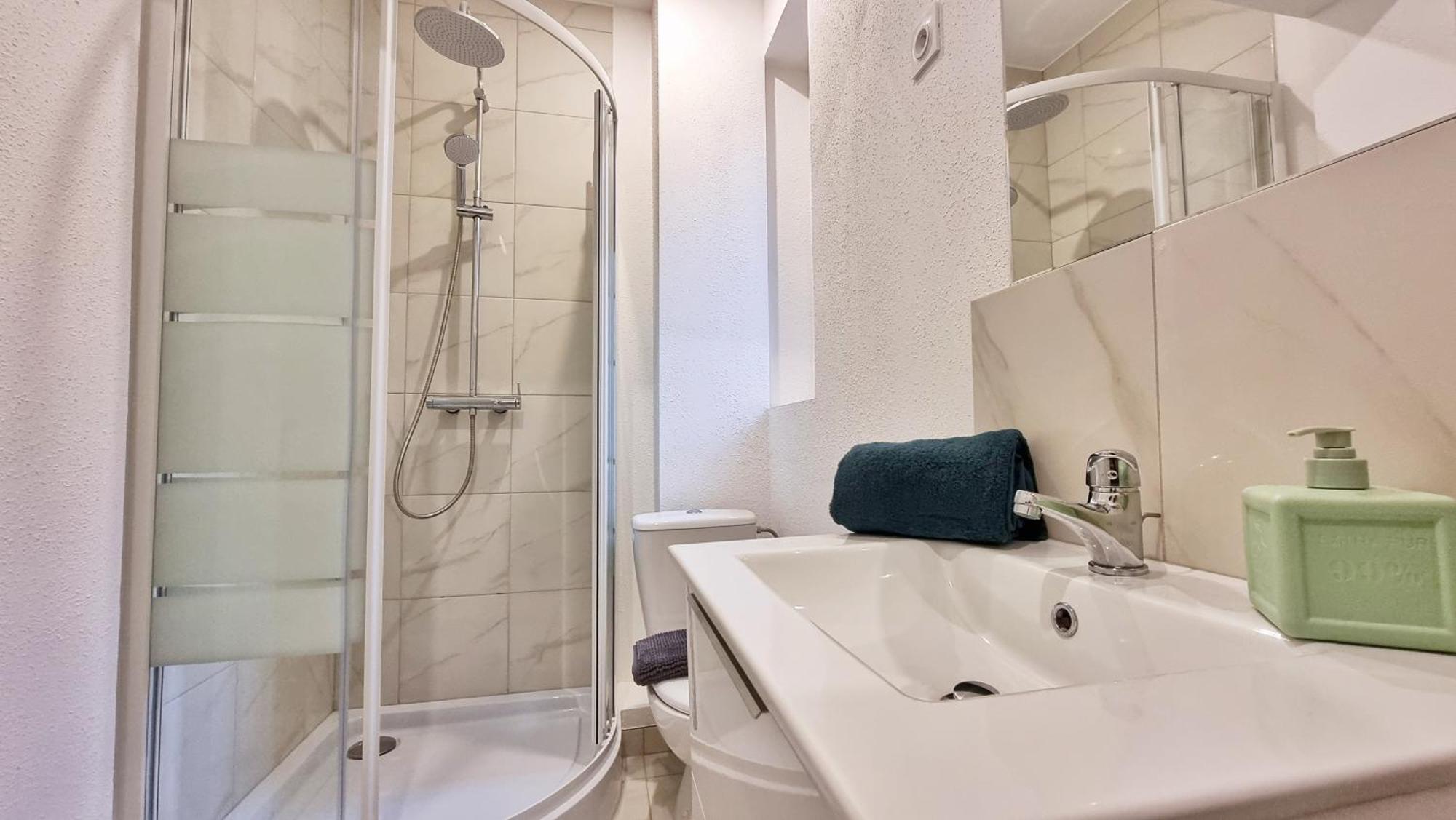 La Residence Evasion 1 - Original - Gare - Wifi - Relax Bnb Mulhouse Ngoại thất bức ảnh